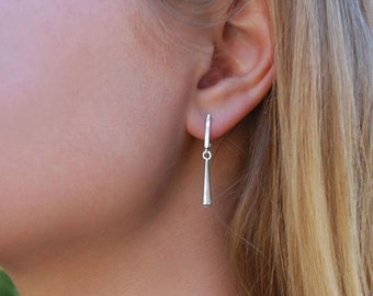 Silver Long Drop Minimalist Jewelry Earrings / Dainty Teardrop Dangle Geometric Lightweight Boho Earrings