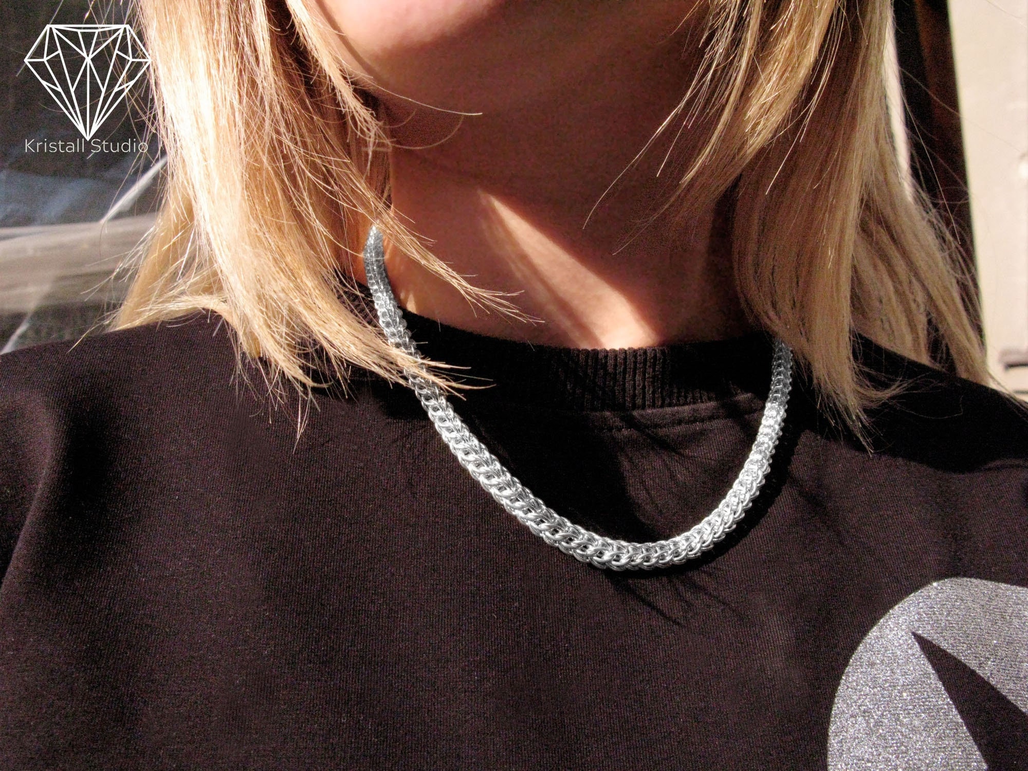 Heavy silver shop necklace ladies