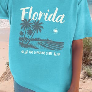 Florida Comfort Colors Tee Shirt, Linocut Graphic T-Shirt, Florida Retro Shirt, Beach Gift, Florida Vacation Beach Tee, Sunshine State Tee
