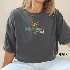 Michigan Girl Shirt, Retro Michigan Shirt, Trendy Michigan Shirt, Michigan T Shirt, Comfort Colors Michigan Shirt, Groovy Michigan Tee