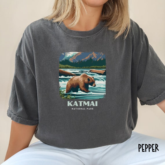 Alaska T-Shirt Bear Tshirt Cold Winter Snow Mountains Tee Alaska T-Shirt Bear Tshirt Cold Winter Snow Mountains Tee