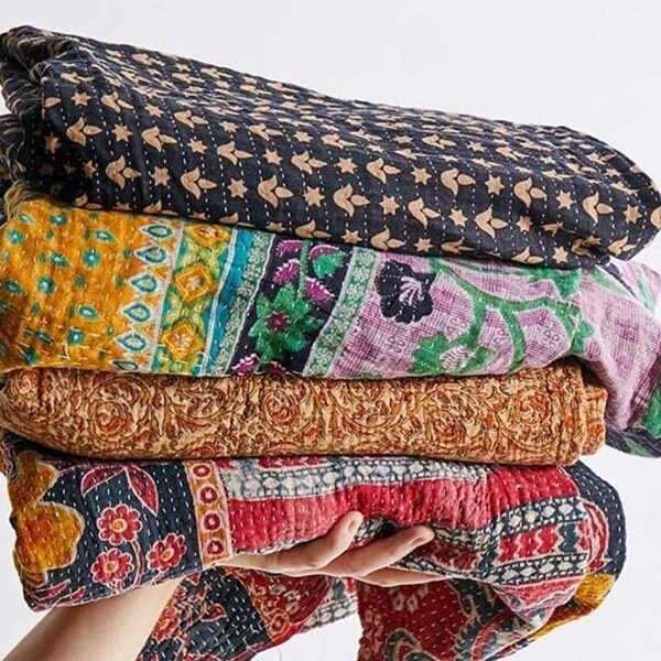 Verkauf Hausgemachte Indian Tribal Kantha Quilts Vintage 100% Baumwolle Bettdecke Überwurf Alte Sari Hergestellt Verschiedene Aufnäher Handgemachte Verkauf Decke