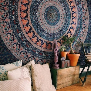Indian Tapestry Blue Mandala Tapestry Wall Hanging Wall Tapestry Cotton Bedspread Bohemian Hippie Tapestry Wall Decor Queen/Twin Size