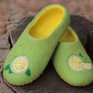 Green felted organic wool slippers with lemon embroidery, women warm felt slippers, boiled home shoes, woolen clogs 21st birthday gift