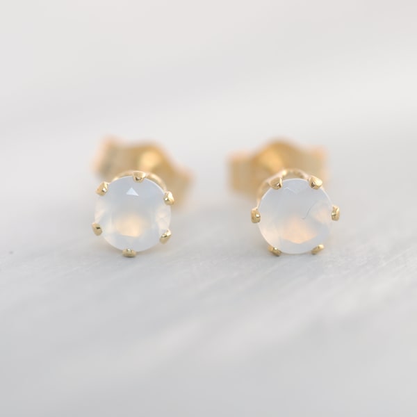 Wonderful chalcedony stud earrings, 4 mm milky light blue chalcedony, 14K gold filled or 925 sterling silver