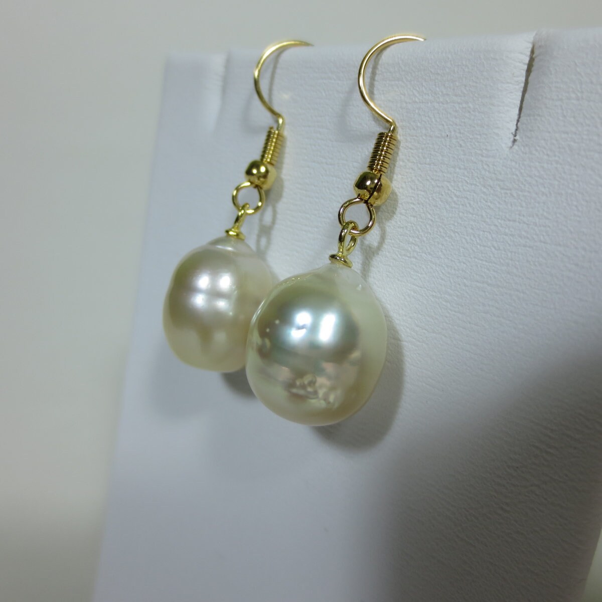 SALE 50% OFF Baroque Shiny Golden South Sea Pearl Dangling | Etsy