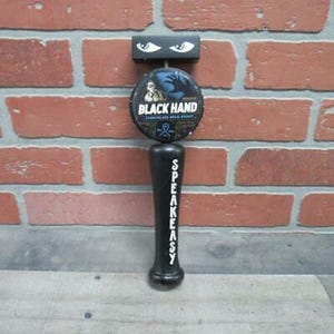 Tirador de grifo de cerveza vintage Speakeasy Black Hand Chocolate Stout para bar en casa