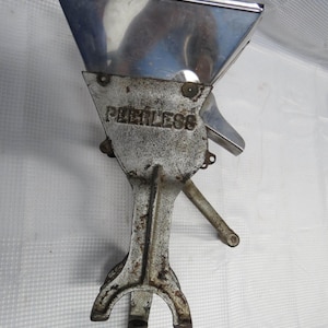 Peerless Industrial Cast Iron Manual Food Mill Grinder Baggellieri Berlin NJ