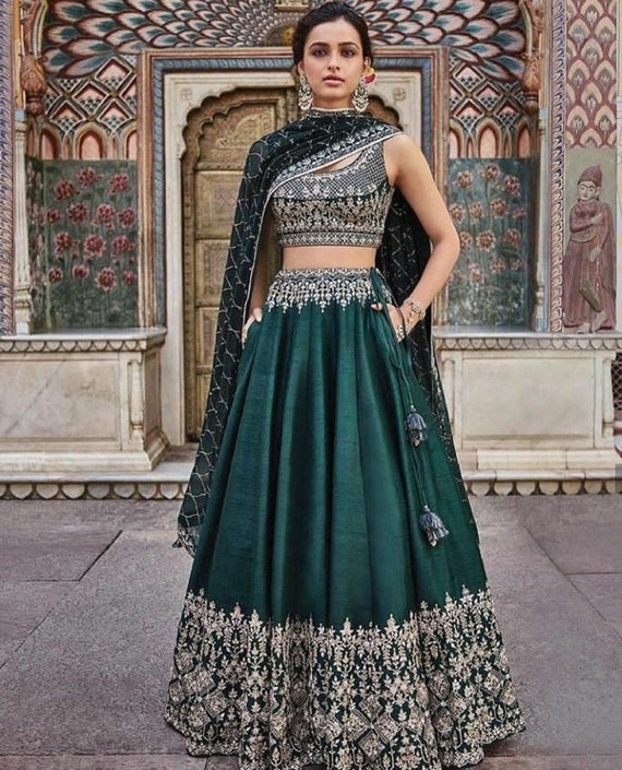 Green lehenga cheap choli dupatta