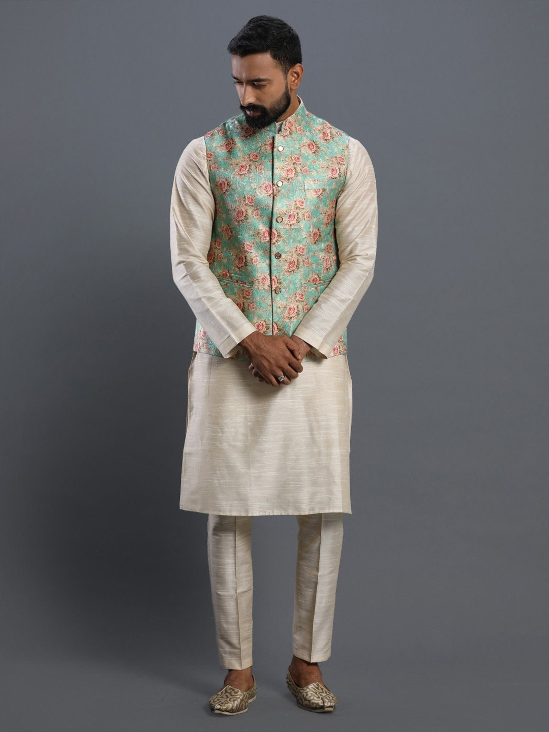 Trending Mens Kurta Pajama Wedding Party Wear Floral Kurtas, Festive