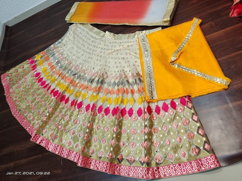 Wedding lehenga Choli For Women Designer Multi Colored Bollywood lahanga choli,Indian Bridal lehengas,Foil Mirror Work Ghagra choli Dress image 10