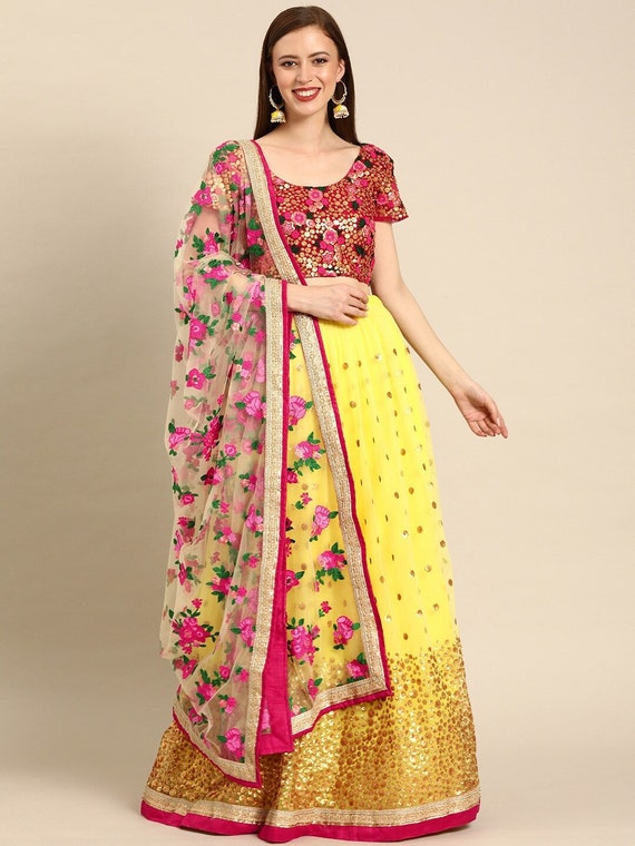 Women Designer Wedding Lahanga Choli 