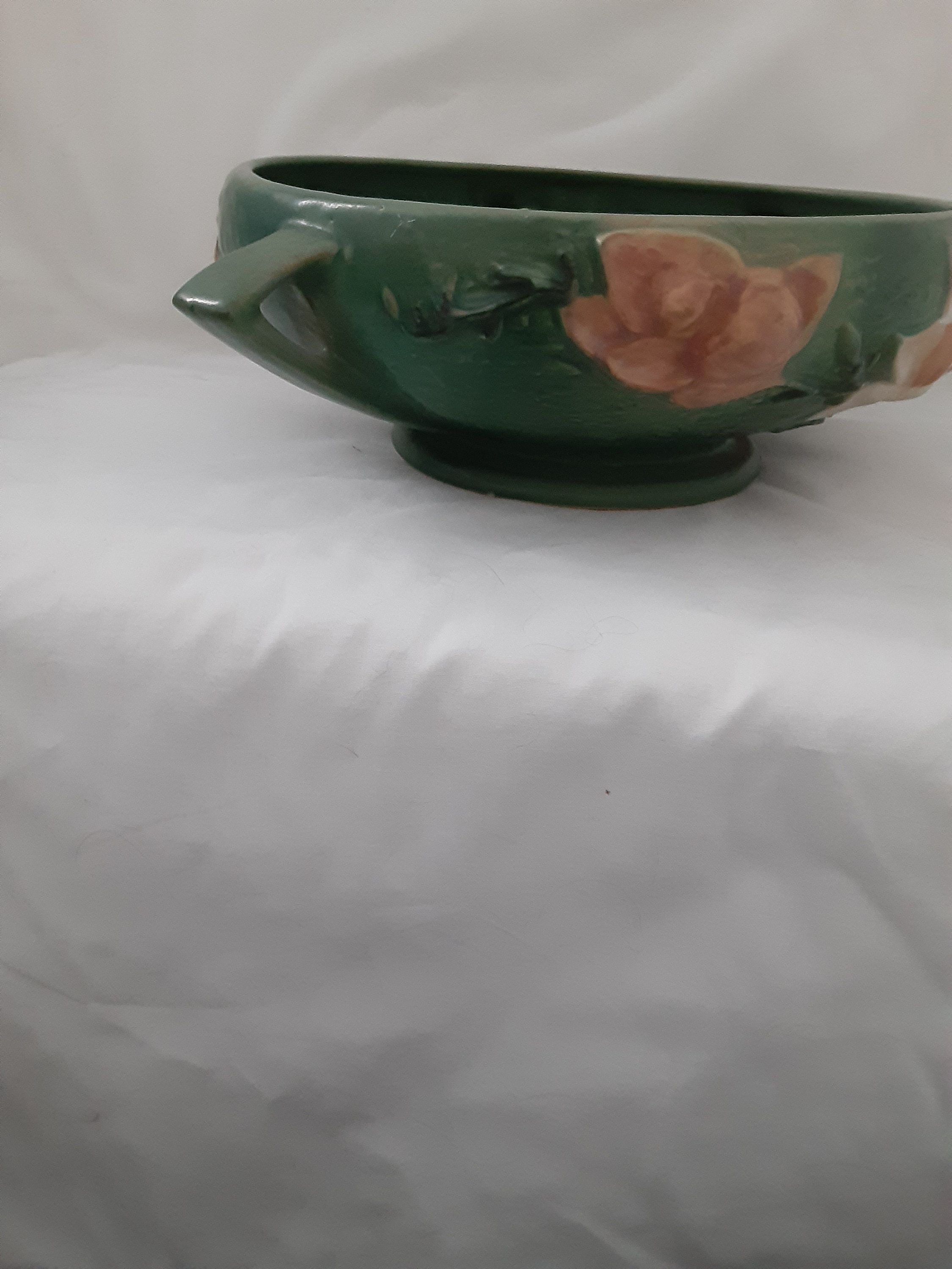 Roseville Pottery, Magnolia Console Bowl in Green, Piece Number 5-10