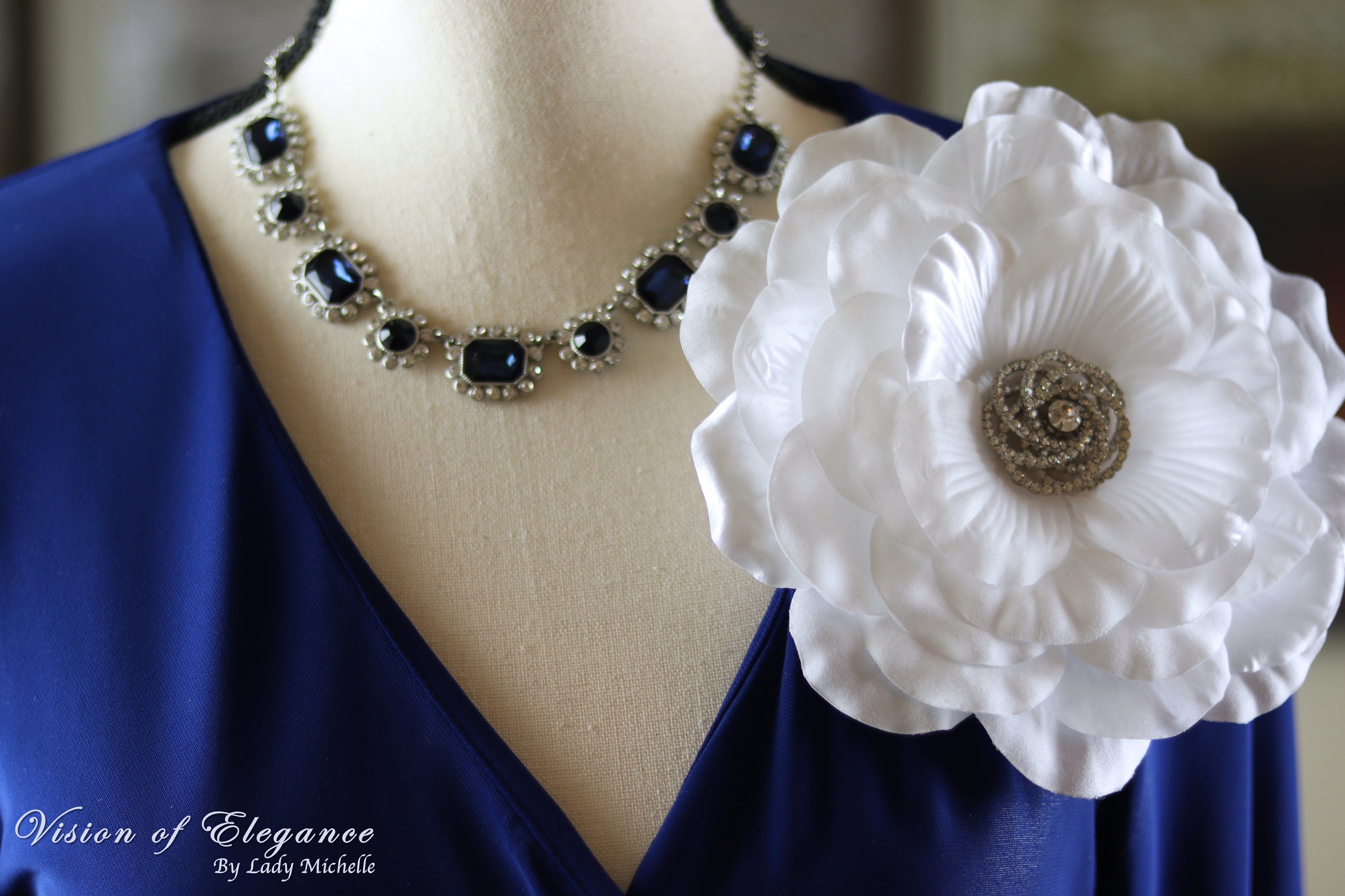 White Silk Flower Shoulder Pin Corsage Flower Pin Brooch Etsy