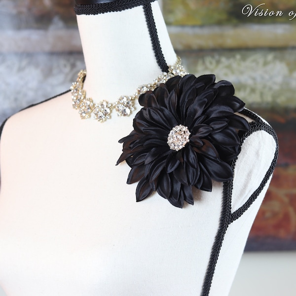 Elegant Black Flower Shoulder Pin | Shoulder Brooch | Gift for First Lady | Formal Accessory