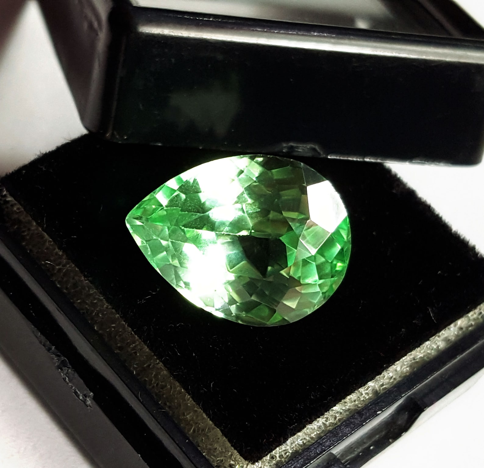 9.77 Ct Natural Russian Emerald Loose Gemstone Certified Pear Etsy