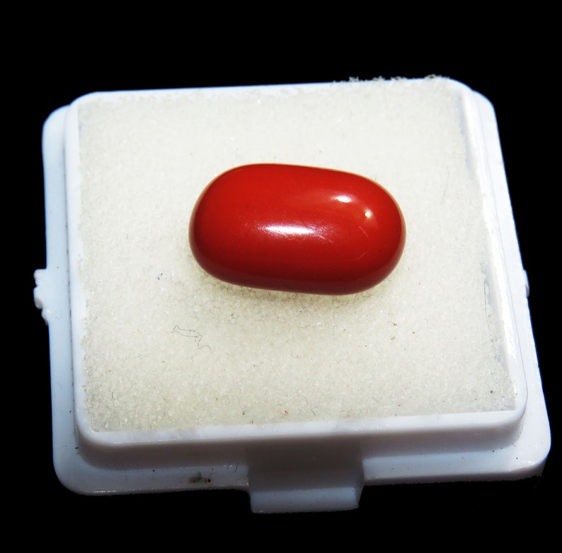 Loose Gemstone Elegant 4.87 Ct Natural Certified Moonga Coral