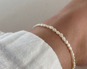 Freshwater Pearl Anklet, Dainty Pearl Anklet, Tiny Seed Pearl Ankle Bracelet, Seed Bead Anklet, Small White Pearl Anklet, Choose Your Length