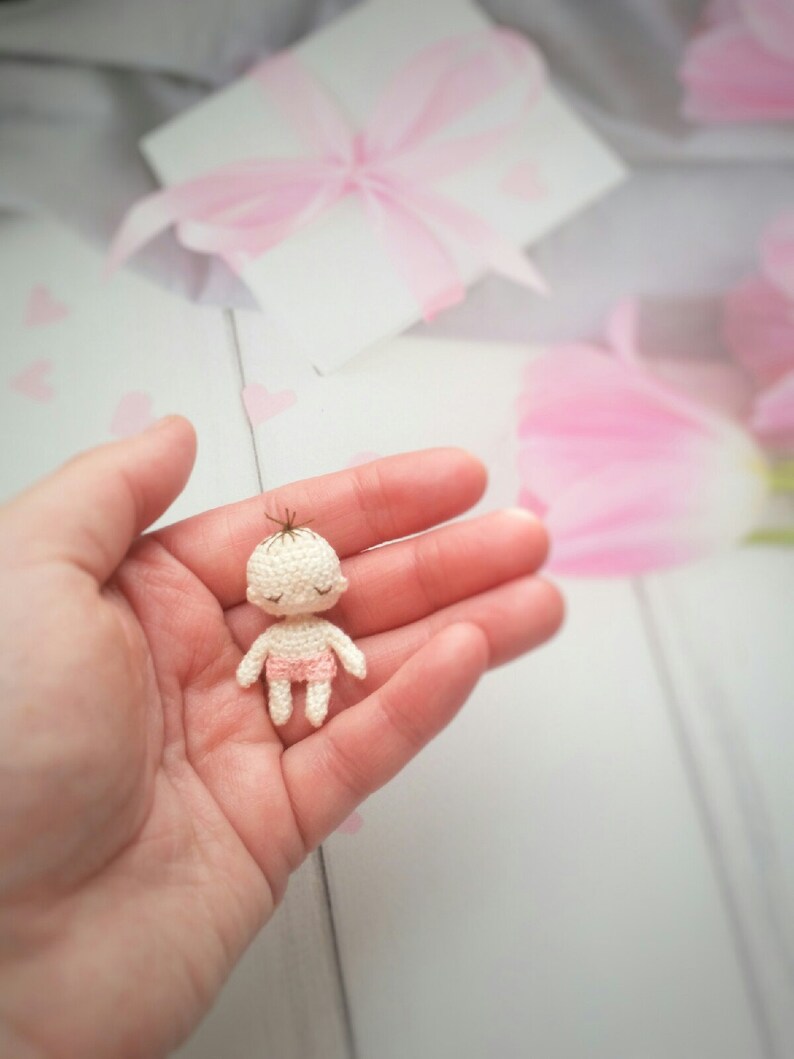 Little Yarn Dolls .Amigurumi toy / gift pregnant . doll on the Etsy
