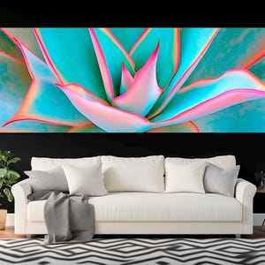 Abstrakt Aloe Striata Leinwanddruck, Aloe Wandkunst, Coral Aloe Poster, Pflanzen Wandkunst, Neon Pink Grün im Innenraum, gerahmt und fertig zum Aufhängen