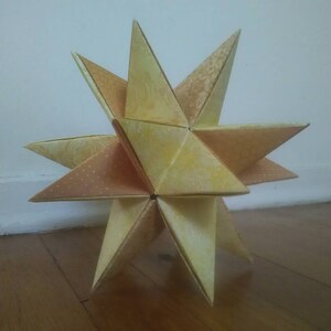 Icosahedral origami star