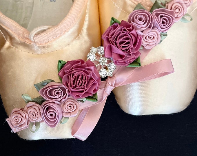 Bun Flowerz Dusty Rose BunWrap (mauve ballet wrap, dusty rose bun wreath,bunflower, mauve floral hairpiece, bun crown, hair garland, bunpin)