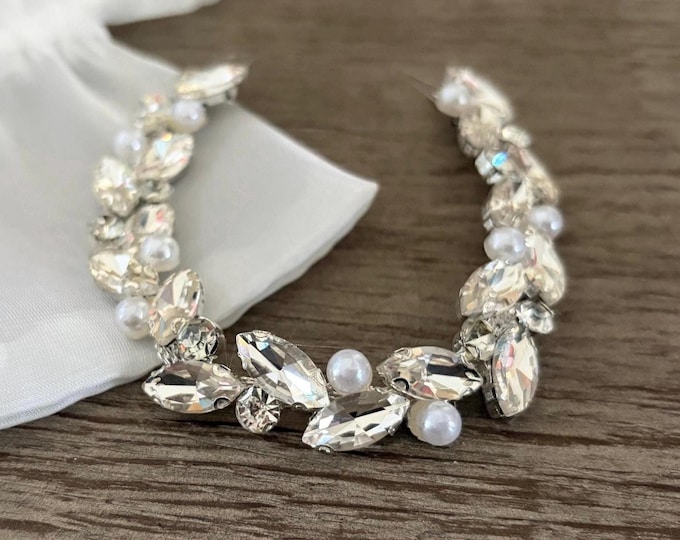 Bridal Pearl Crystal Hair Piece: Elegant Wedding Bun Accessory, Updo Sparkle
