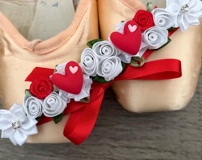 Valentine Ballet BunWrap: Valentine gift for dancer