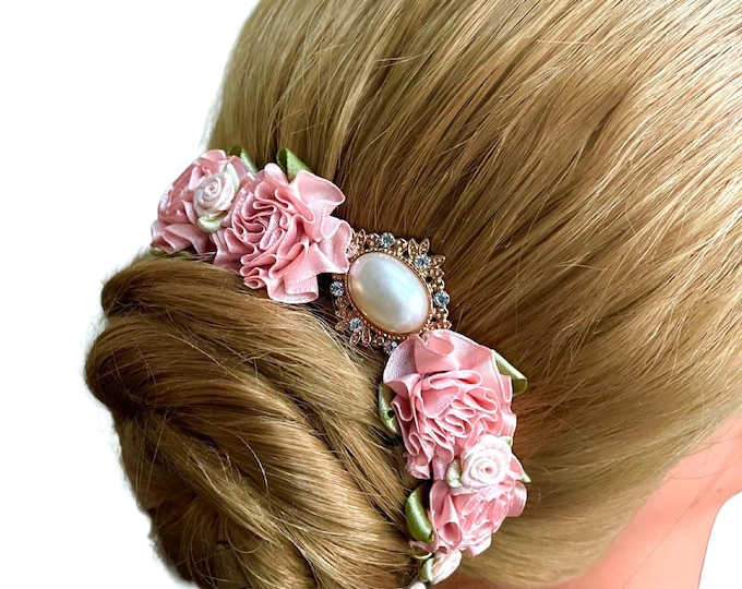 Ballet Pink Bun Accessory: Blush Bridal Hairpiece with Pearl
