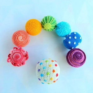 Montessori sensory balls / Crochet rattle balls organic baby toys / Montessori toddler activity toy image 8