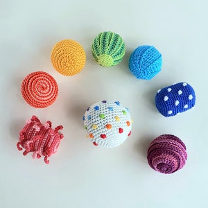 Montessori sensory balls / Crochet rattle balls organic baby toys / Montessori toddler activity toy image 10