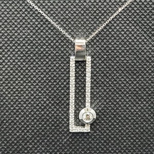 14k solid white gold pendant with 0.60 ct. SI1 clarity, G color natural brilliant diamonds.