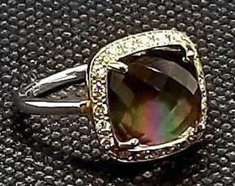 14k solid two tone gold ring with 0.20ct. SI1, G color natural brilliant diamonds & 4.80ct. 10x10 mm cushion natural black mother of pearl.