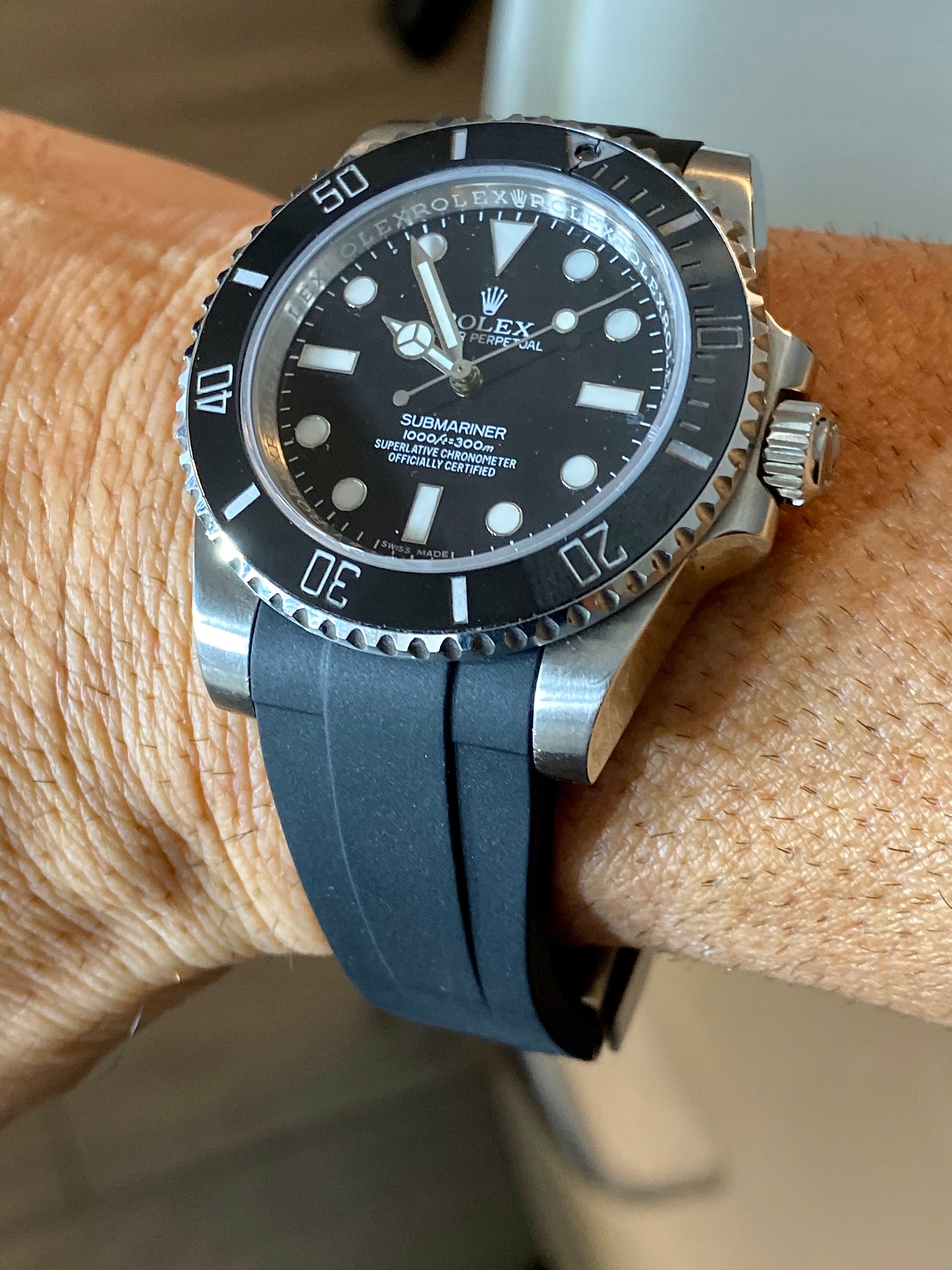 Rolex submariner shop black rubber band