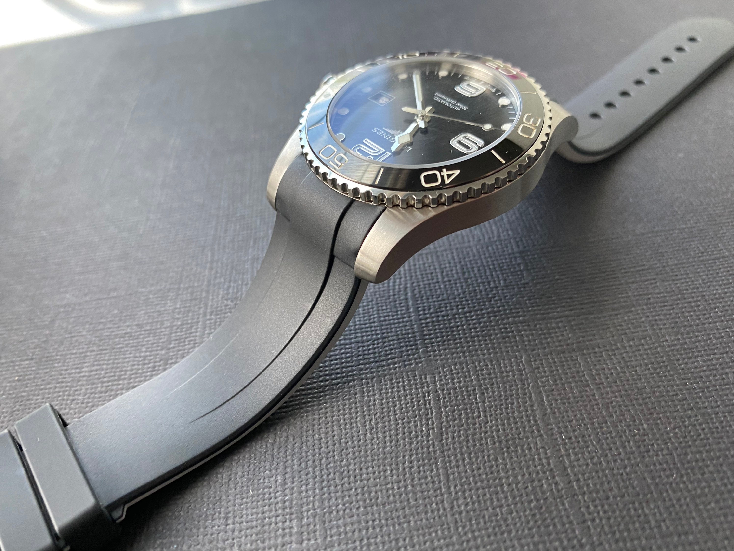 21mm BLACK/GRAY Vulcanized Rubber Strap 