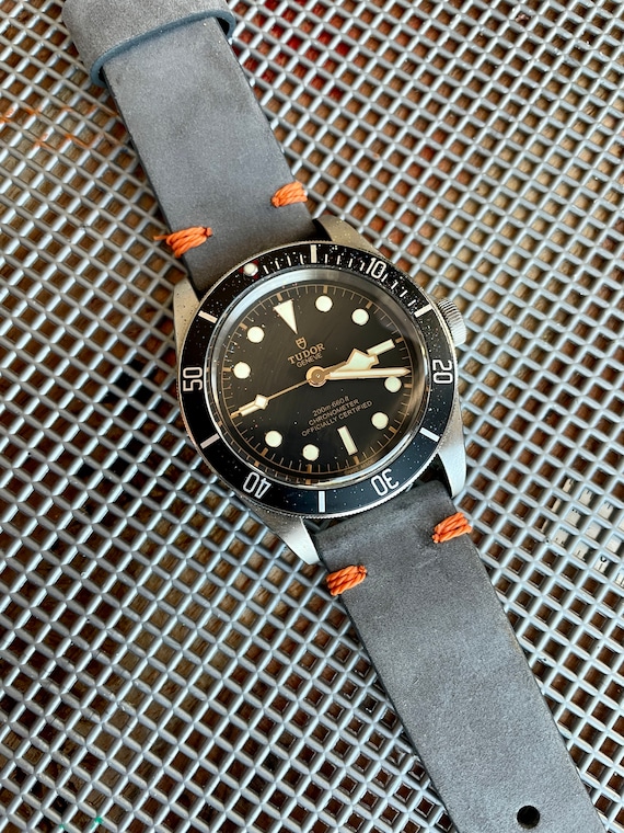20mm GRAY Grey Vintage Nubuck Leather Racing Watch Strap Band BLACK Stitch