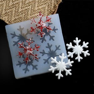 Christmas Snowflake Silicone Mold-Cute Snowflake Resin Mold-Snowflake Jewelry Making Mold-Snowflake Polymer Clay Mold-Epoxy Resin Art Mold