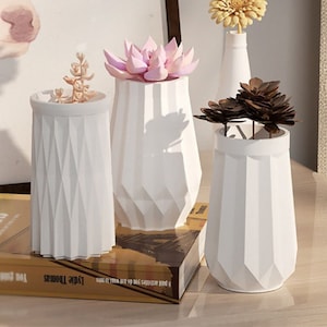 3D Vase Silicone Mold-Geometric Vase Resin Mold-Concrete Flower Vase Mold-Cement Jesmonite Vase Mold-Epoxy Resin Art Mold-Home Decor Mold