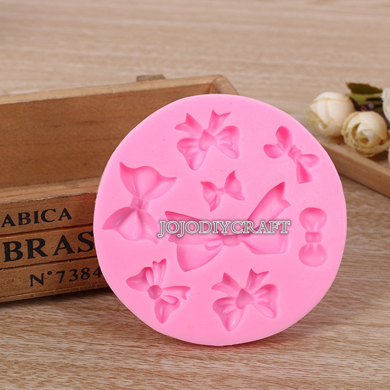 Cake Decoration Mold Silicone Candy Fondant Crafting Mould Heart Shape