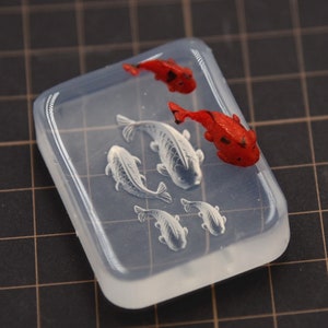 Miniatur Koi Silikonform-Glückliche Koi Harz Form-Süße Koi Fisch Form-Miniatur Puppenhaus Fisch Form-Koi Polymer Ton Form-UV Harz Kunst Form