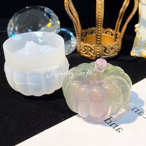 Shiny Pumpkin Silicone Mold-Cute Pumpkin Resin Mold-Pumpkin Keychain Mold-Halloween Pumpkin Mold-Pumpkin Candle Mold-Epoxy Resin Craft Mold