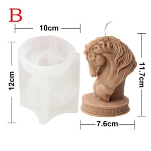 May include: A white silicone mold shaped like a horse's head, measuring 12 cm tall, 10 cm wide, and 7.6 cm in diameter. The mold is next to a brown horse head candle, measuring 11.7 cm tall.