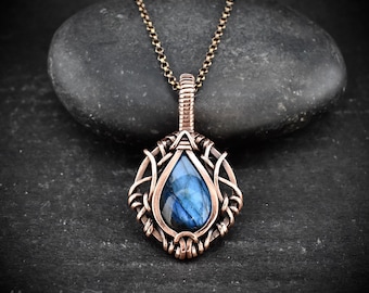 Free flow blue labradorite pendant, Copper Wire wrapped necklace, Unique handmade birthday gift, One of a kind artisan boho jewelry