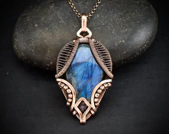Blue labradorite necklace, Wavy prong pendant, Copper wire wrapped jewelry, Unique handmade birthday gift, One of a kind artisan boho style