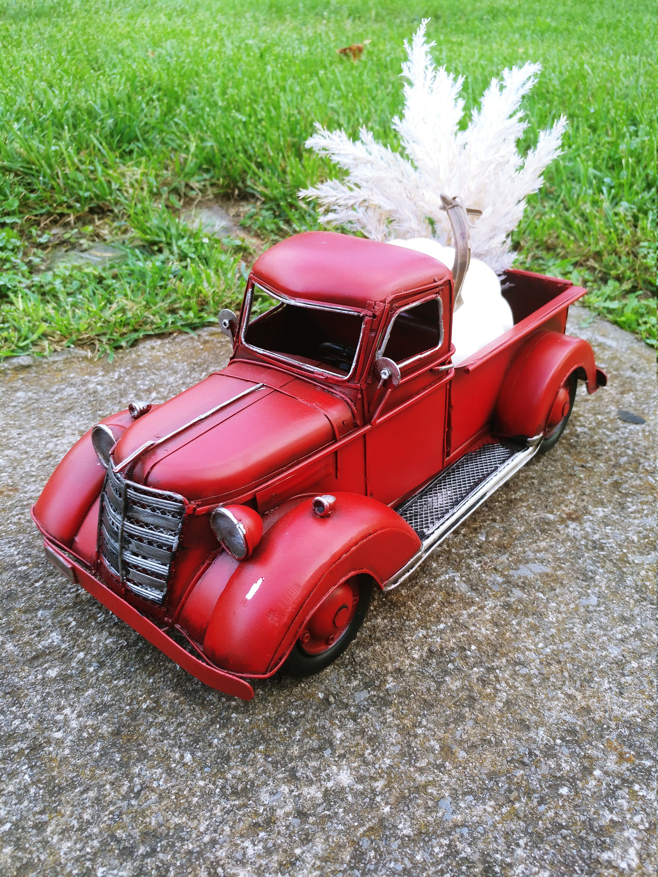 Farmhouse Red Truck Vintage Metal Christmas Truck Red Etsy