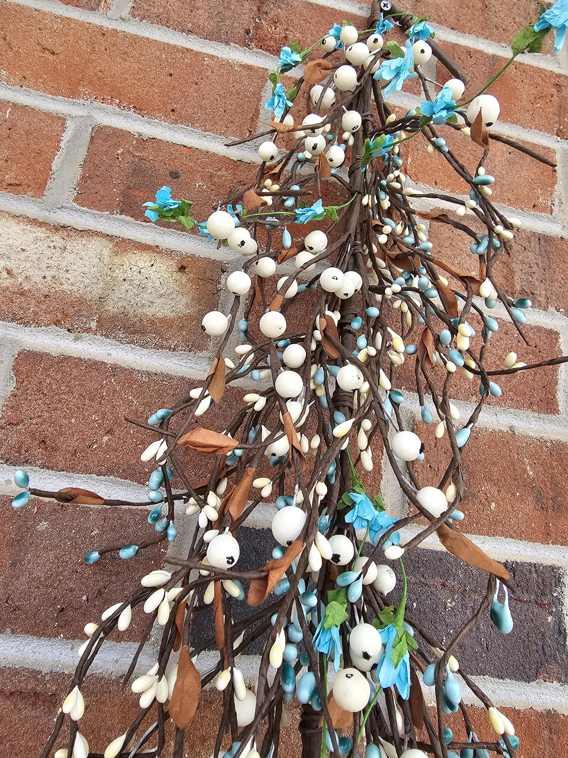 Rustic Spring Garlands Western Style Full Vibrant Pipberry Garland, Primitive Pipberrys ...
