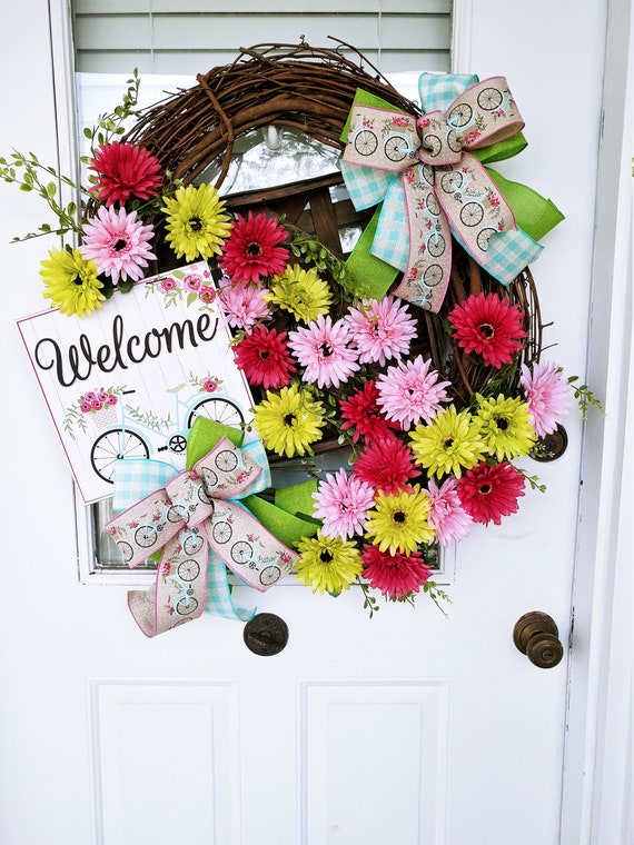 large tobacco basket with wreath Farmhouse Rustic Including Wall Decor  Unique And Chic Decor Measuring 16 inches tall LARGE 24" Full Handmade Grapevine