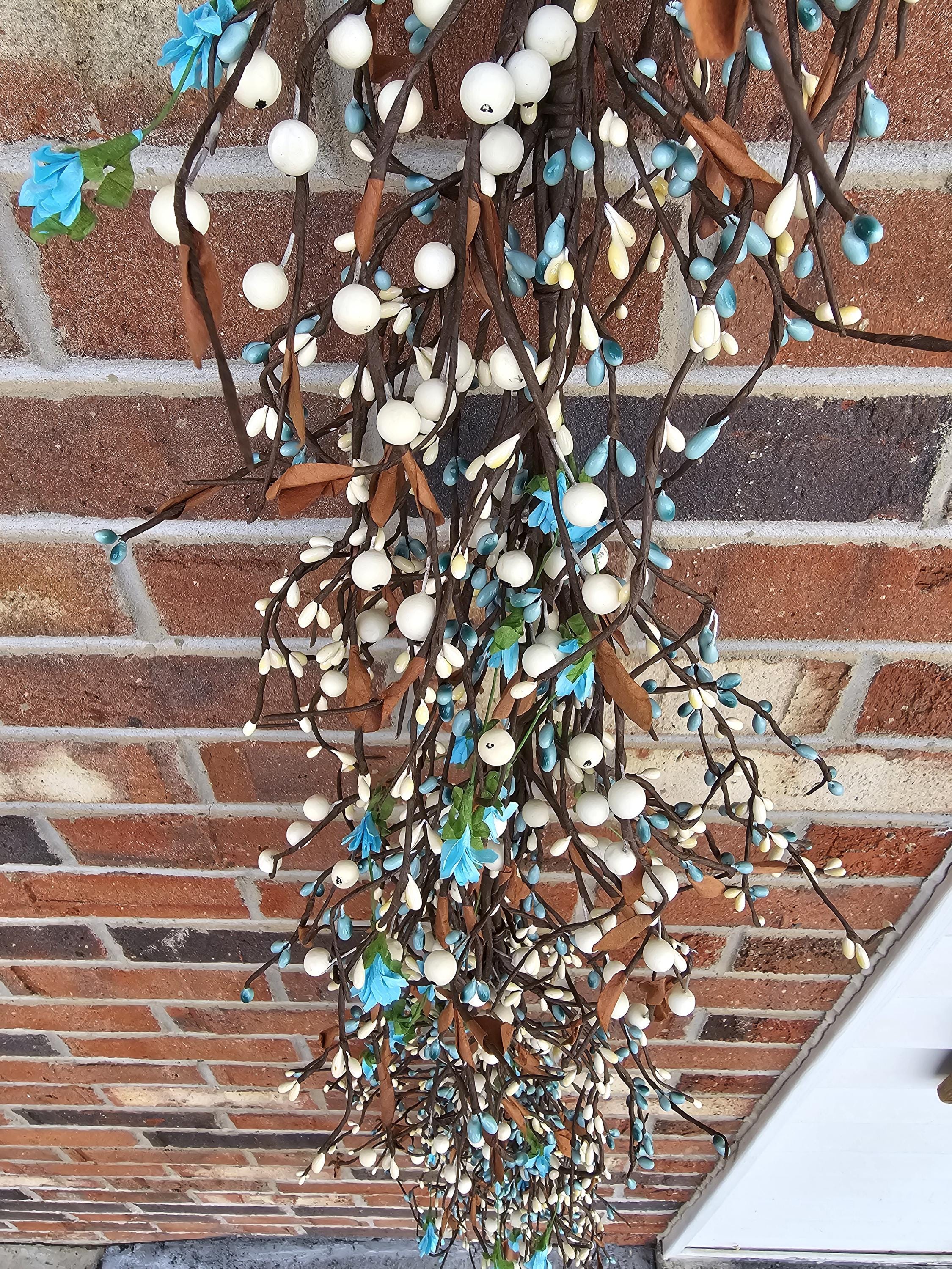 Rustic Spring Garlands Western Style Full Vibrant Pipberry Garland, Primitive Pipberrys ...