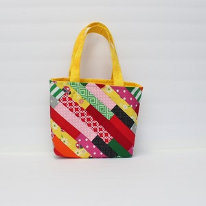 Kleine Mädchen Tasche mit Innentasche ~ kleine Einkaufstasche tolles Geschenk für jeden Anlass ~ Schultertasche für Kleinkind ~ Free Eis am Stiel Halter