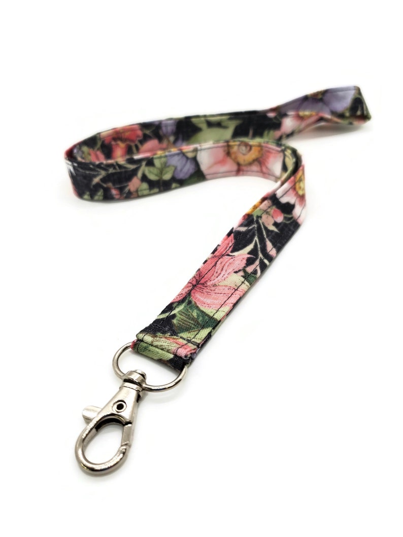 Cotton Flower ID Badge Holder Swivel Lobster Clasp Gift 4 Nurse or Teacher Stonewashed Pink and Black Floral 34 Washable Fabric Lanyard